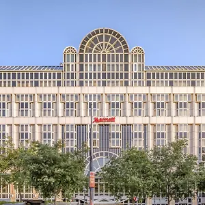 https://marriott-1010.vienna-besthotels.com